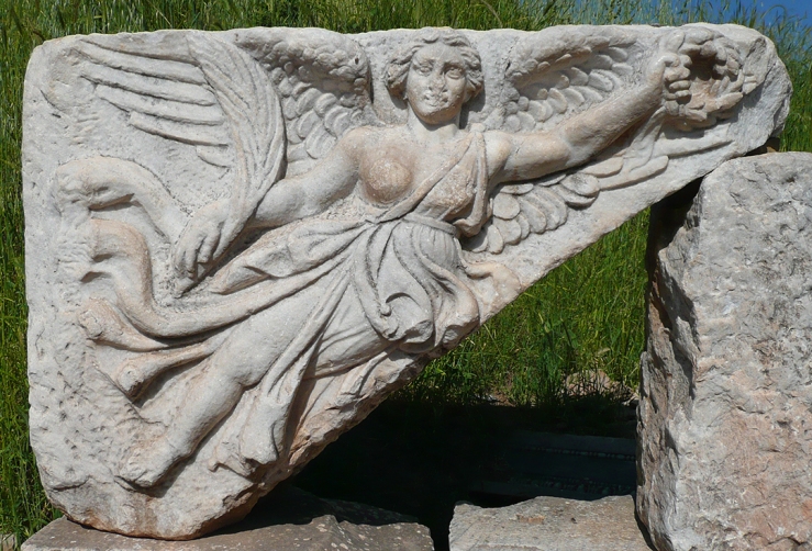 Goddess_Nike_at_Ephesus,_Turkey.JPG
